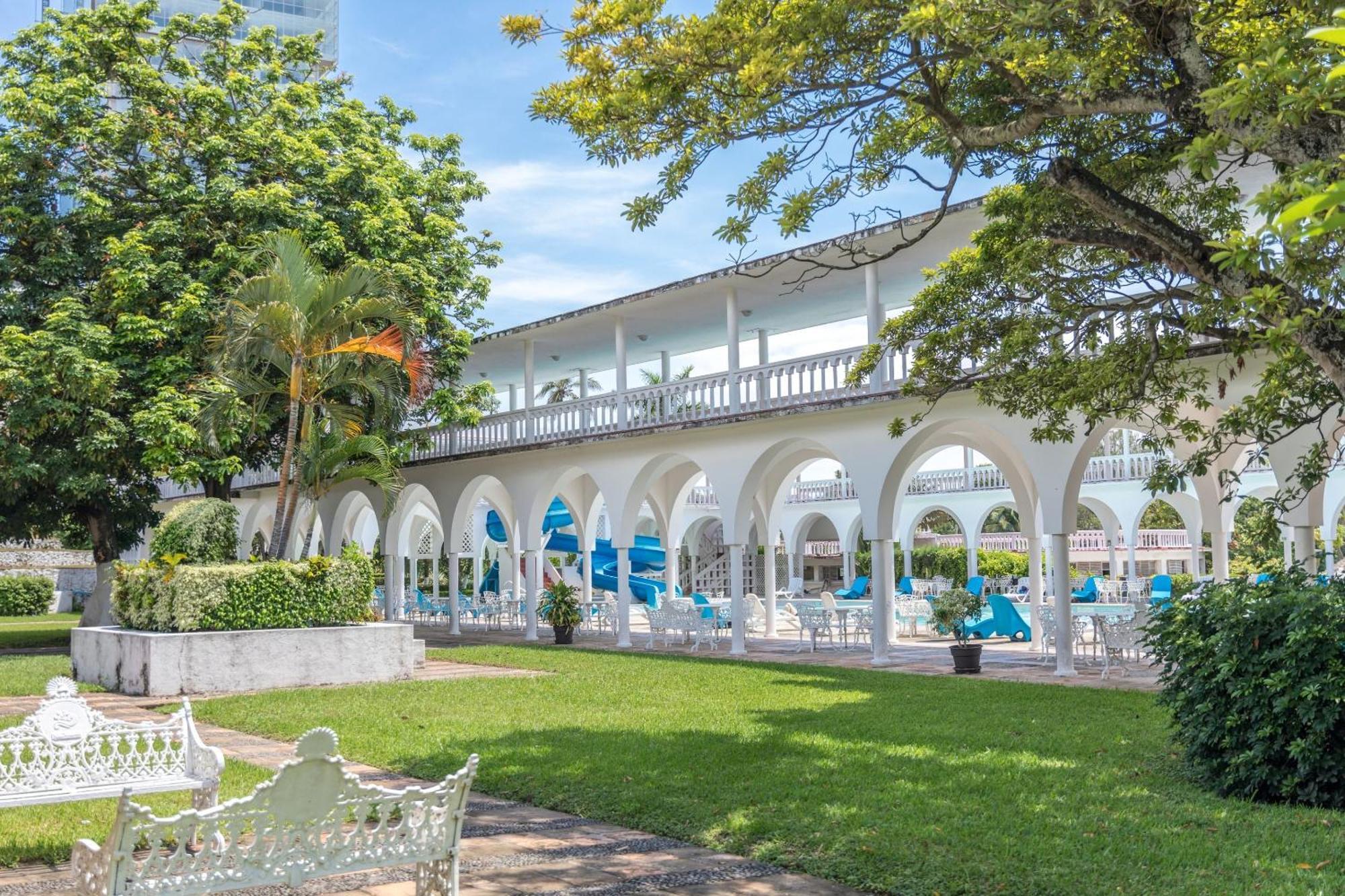 Collection O Mocambo, Boca Del Río