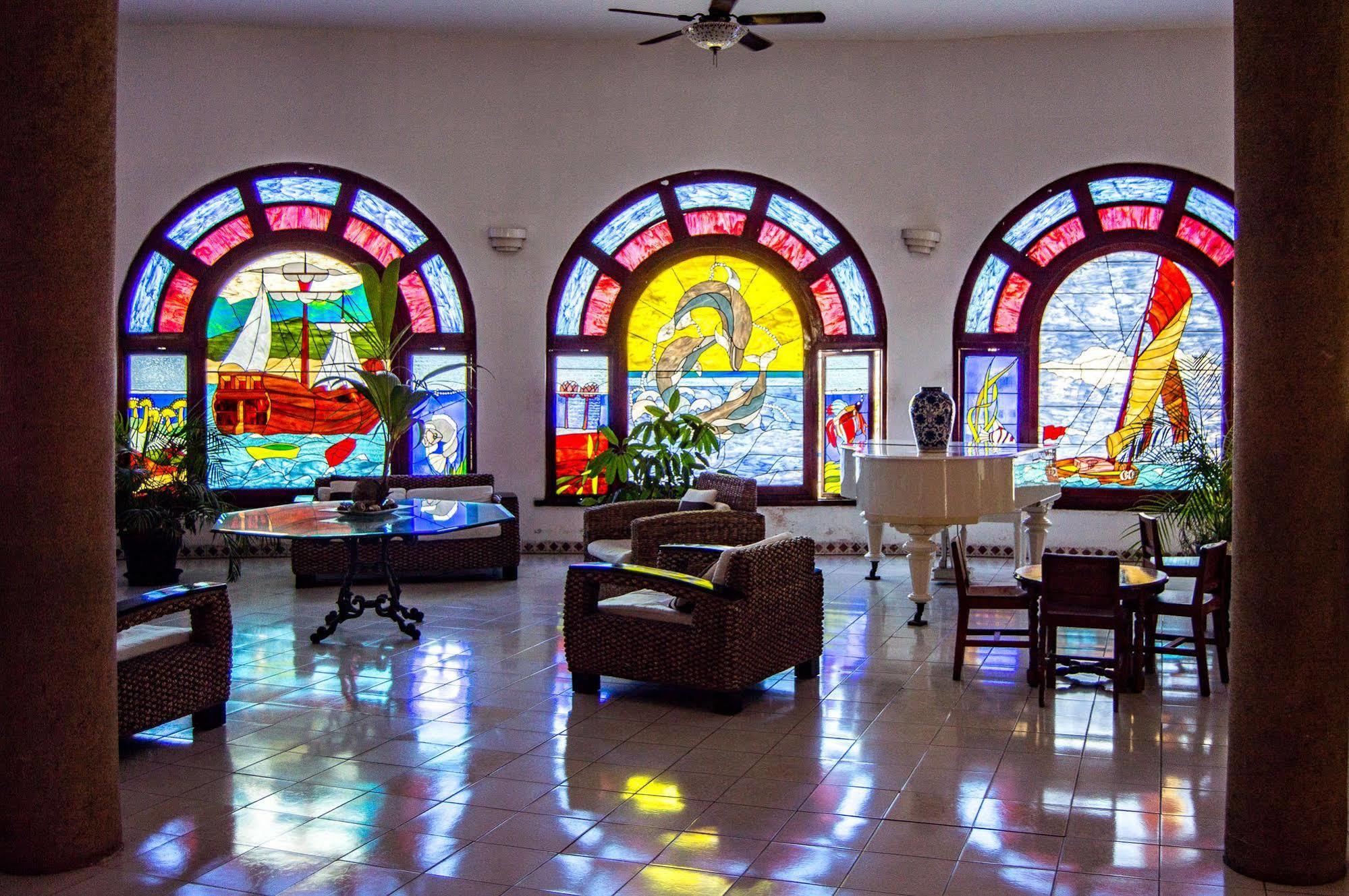 Collection O Mocambo, Boca Del Río Veracruz